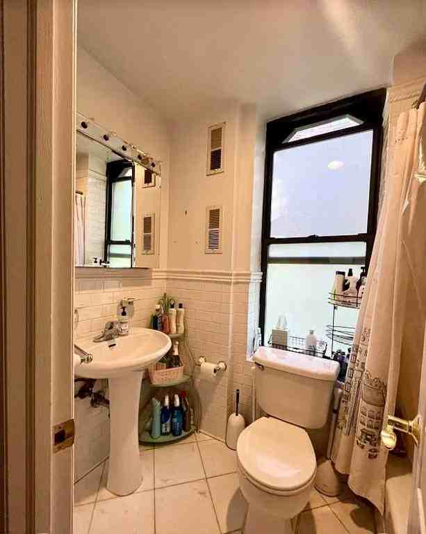 401 E 90th St - Photo 5 of 5