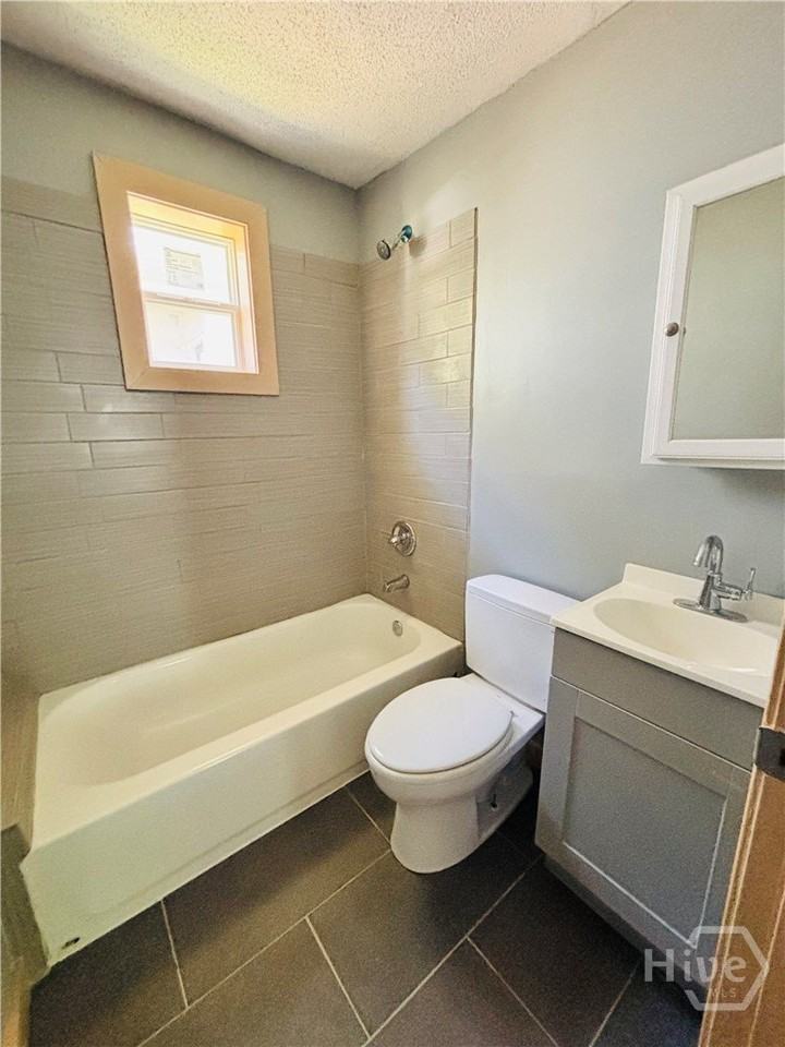 1745 W Hancock Ave - Photo 3 of 3