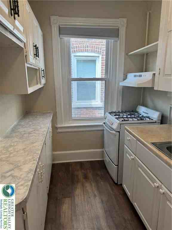 716 W Washington St #2 - Photo 2 of 16