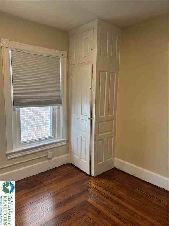 716 W Washington St #2 - Photo 4 of 16