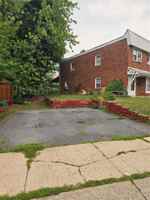 featured image of 661 W Brookdale St