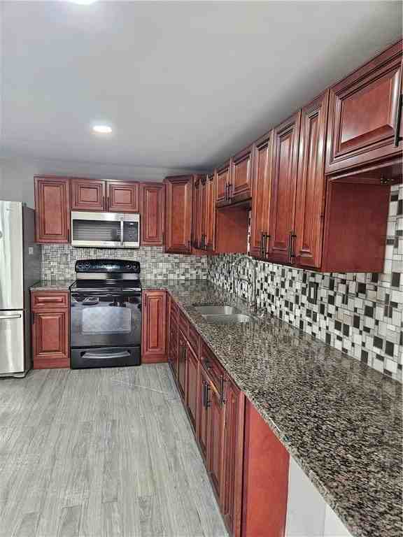 661 W Brookdale St - Photo 3 of 19