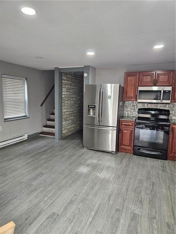 661 W Brookdale St - Photo 4 of 19
