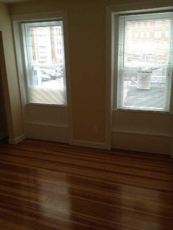 47 Cooper St - Photo 3 of 5