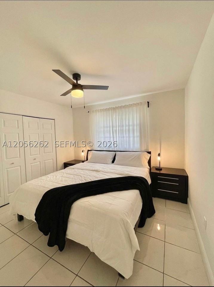 1097 E 1st Ave #1097 - Photo 4 of 13