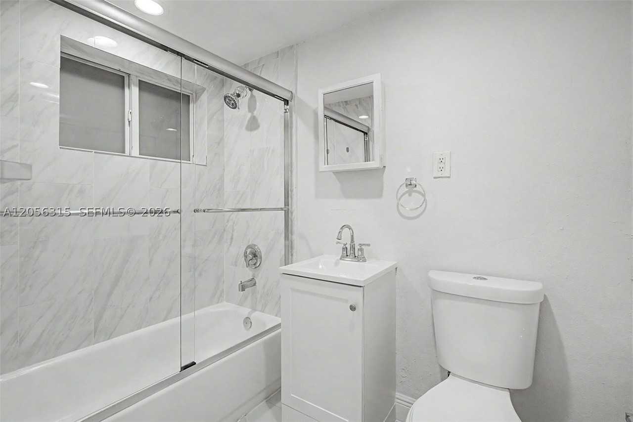 25 Menores Ave #08 - Photo 4 of 5