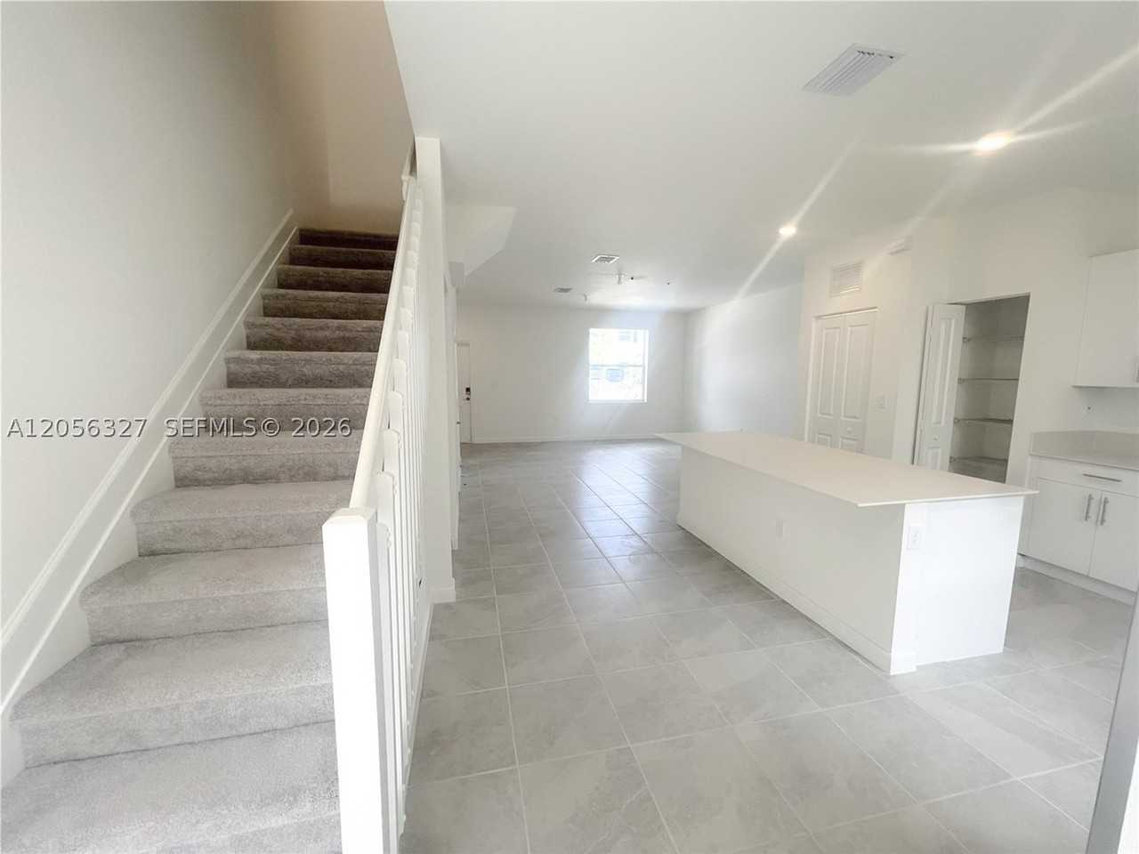 145 Se 11 Ave #145 - Photo 4 of 17