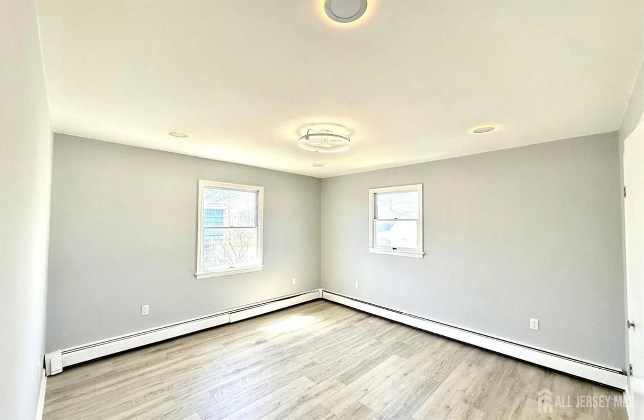 35 Fiat Ave - Photo 4 of 22