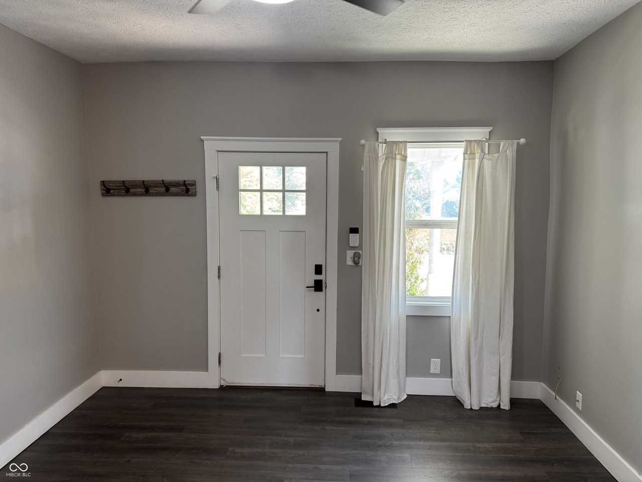 75 W Pearl St - Photo 2 of 35