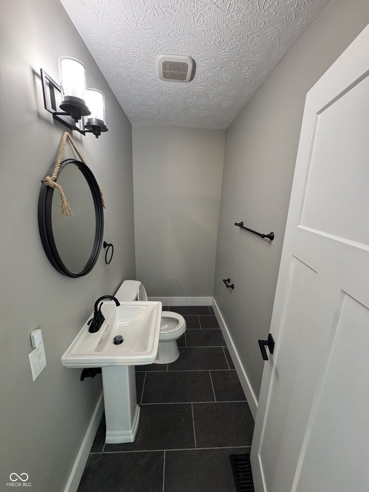 75 W Pearl St - Photo 5 of 35