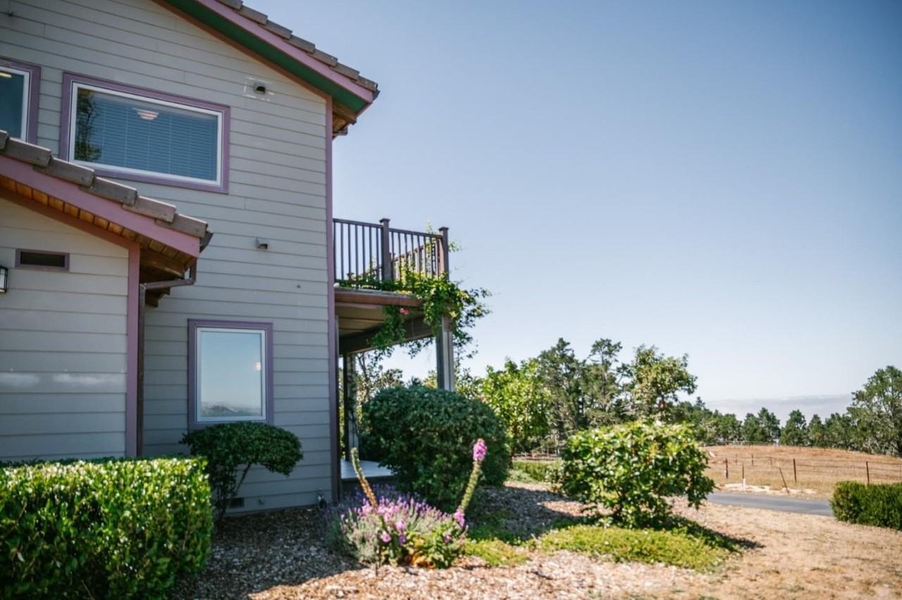300 Corona Rd - Photo 5 of 34