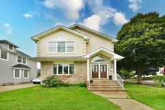 109 Charles St - Photo 1 of 1