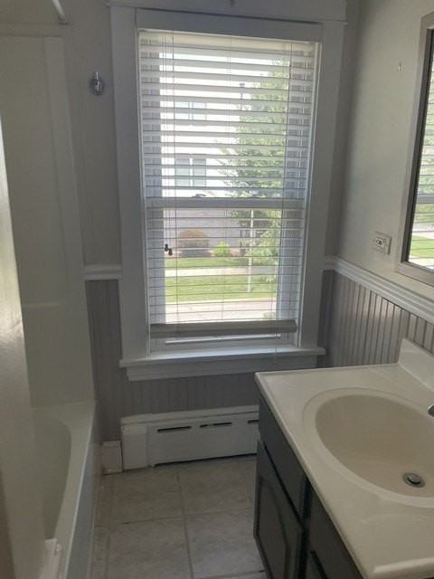 211 N Larch Ave - Photo 5 of 9