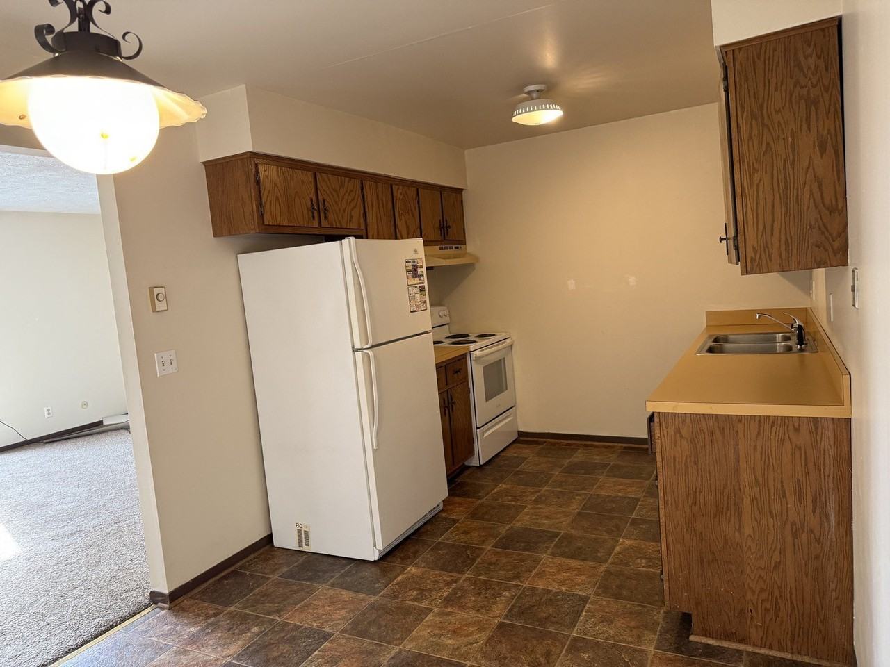 1161 S Buchanan St #6 - Photo 3 of 8