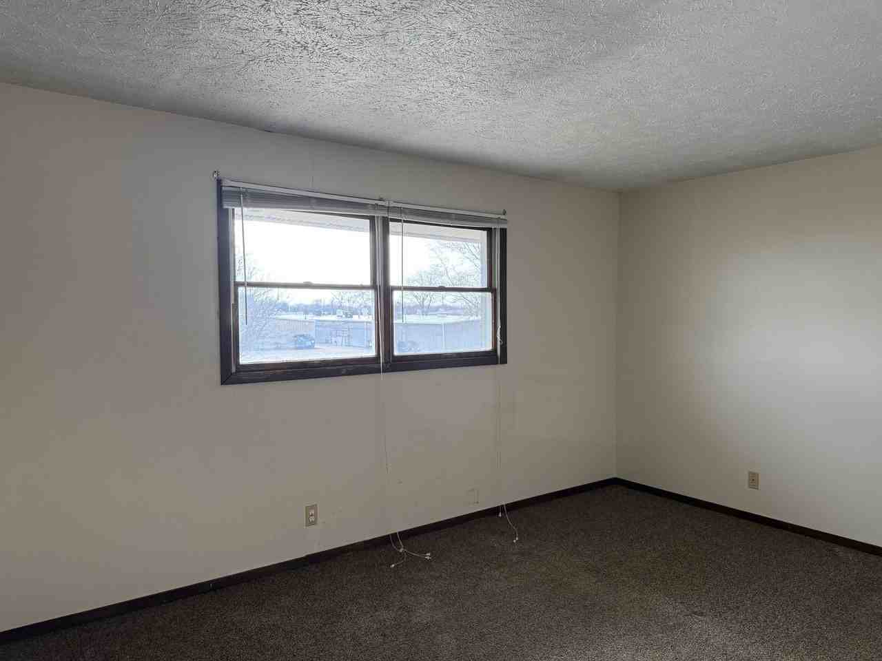 1161 S Buchanan St #6 - Photo 6 of 8