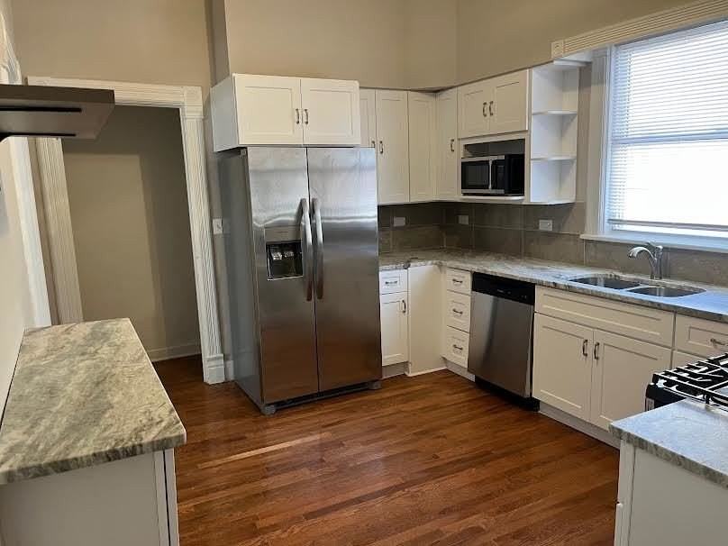 61 7th Ave - Photo 3 of 17