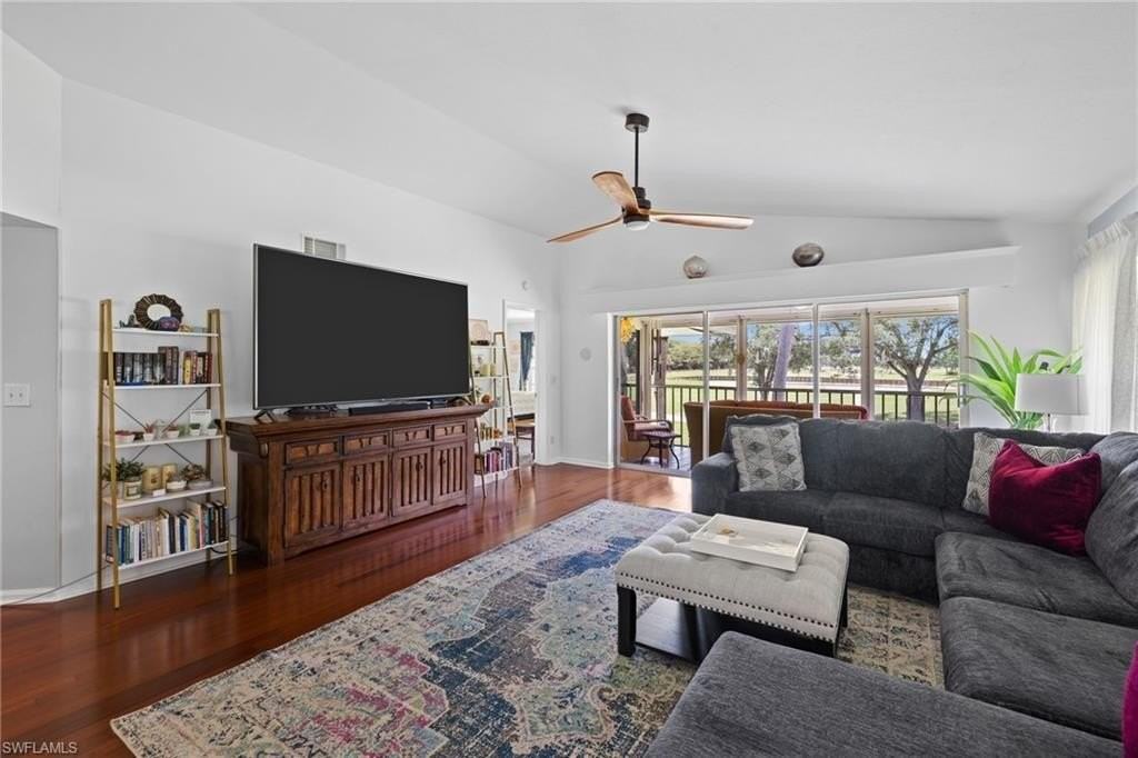 6290 Bellerive Ave #105 - Photo 4 of 28