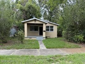1593 W 21st St - Photo 1 of 1
