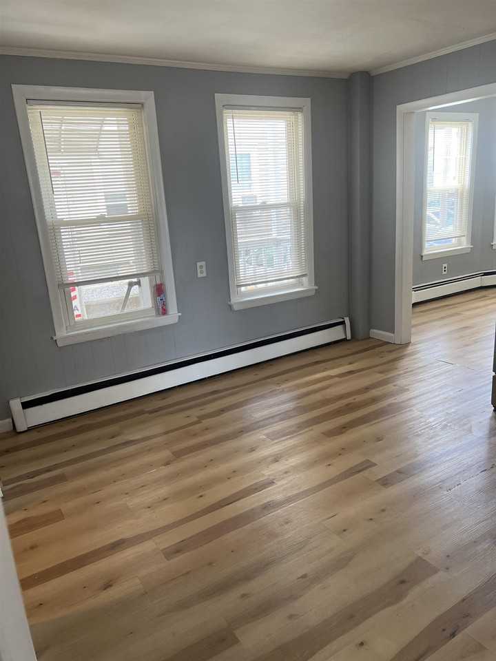 47 Joliette St #1 - Photo 3 of 17