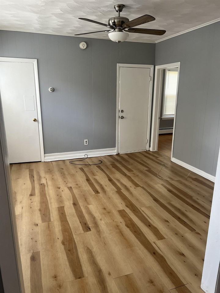 47 Joliette St #1 - Photo 7 of 17