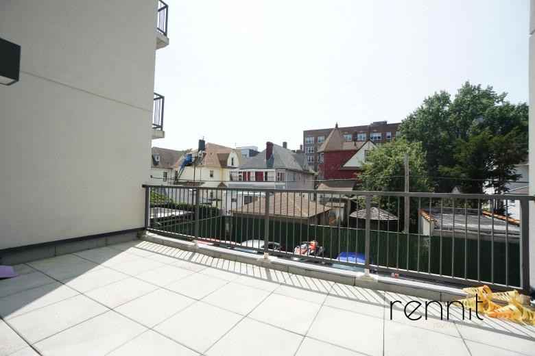 New York Ave #2F - Photo 2 of 8