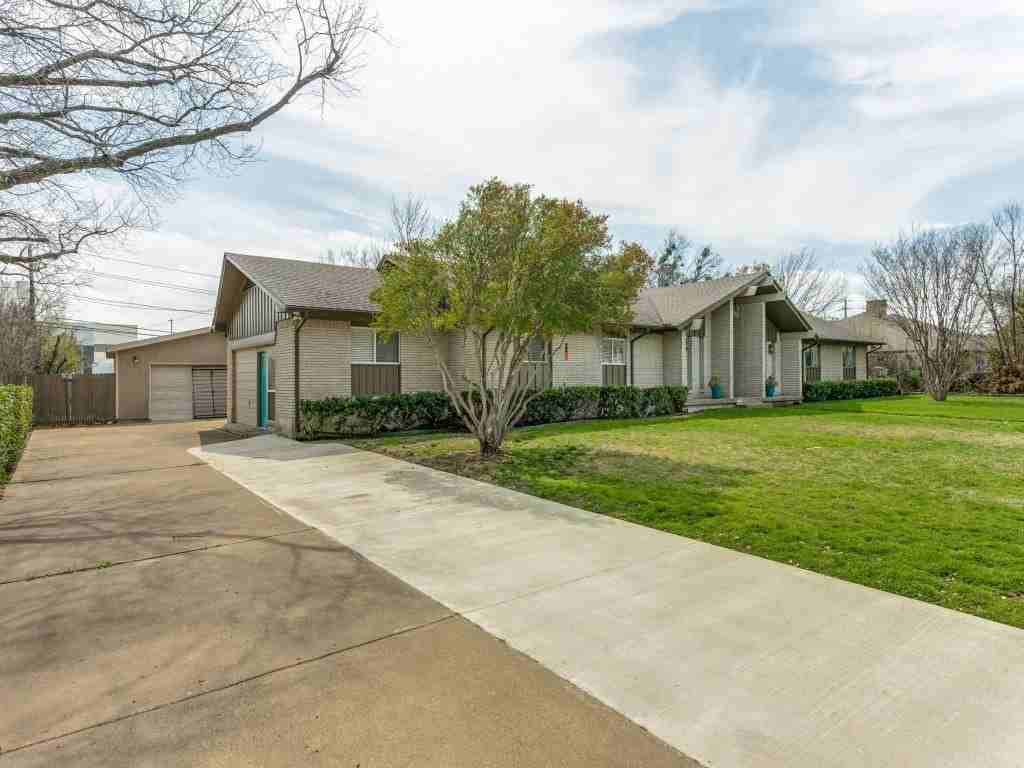 5616 Mcshann Rd - Photo 2 of 25
