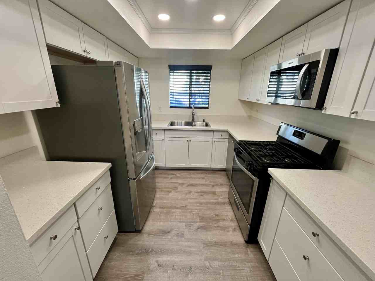 2112 East Vista Way #27 - Photo 5 of 27