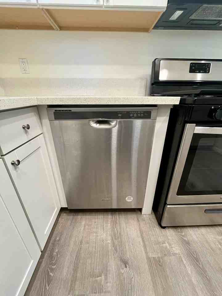 2112 East Vista Way #27 - Photo 7 of 27