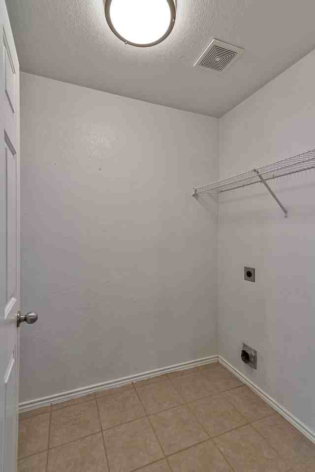 1817 Kittredge Way - Photo 7 of 18