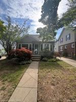 featured image of 214 N Connecticut Ave