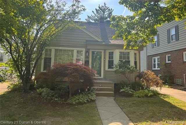 214 N Connecticut Ave - Photo 2 of 47