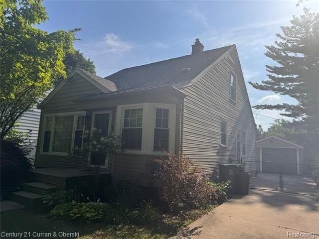 214 N Connecticut Ave - Photo 3 of 47
