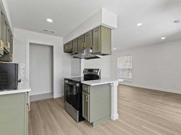 908 Isbell Rd - Photo 4 of 8