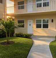 featured image of 12 Vista Palm Ln