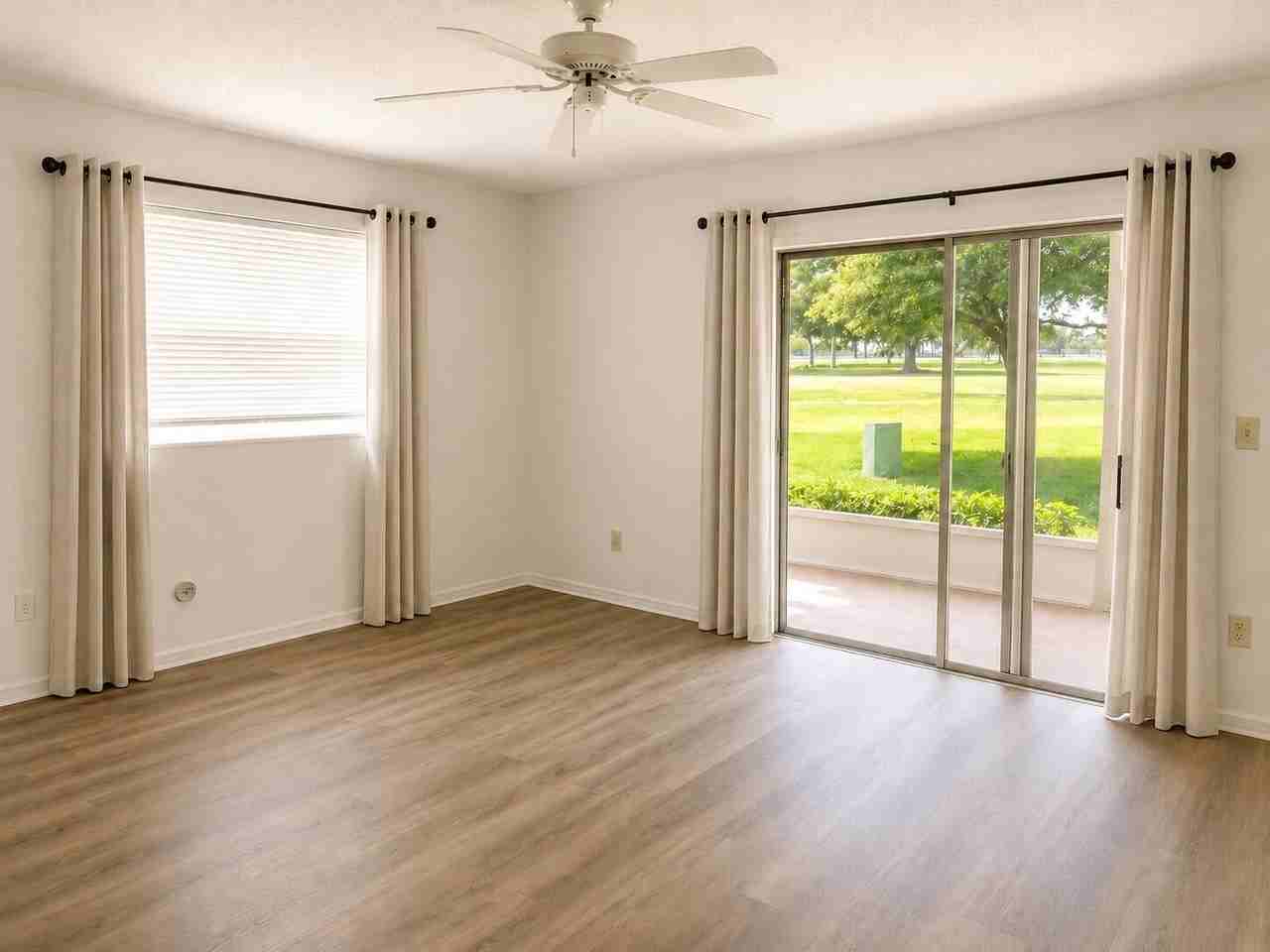 12 Vista Palm Ln - Photo 5 of 8