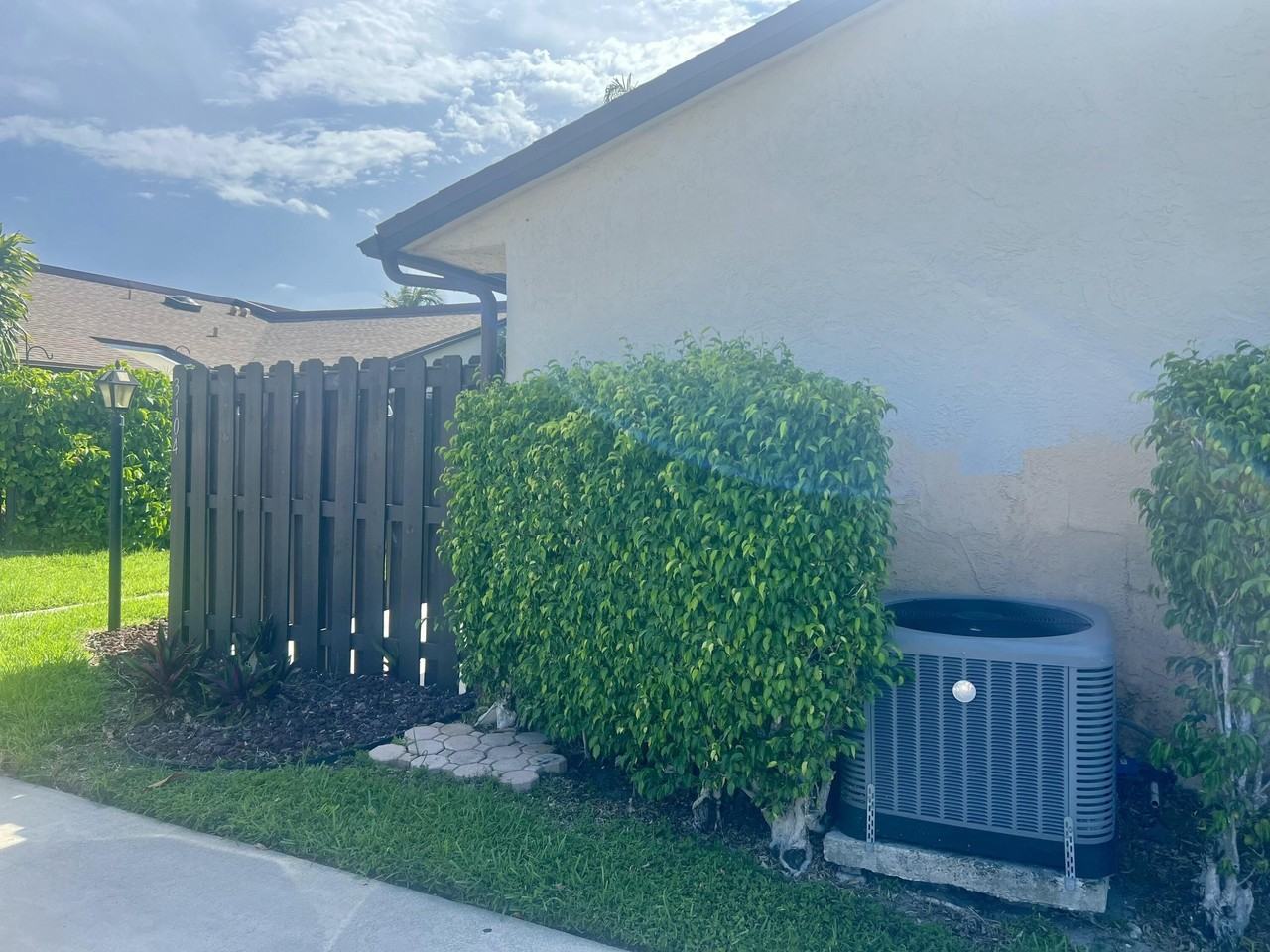 3104 Waterview Cir - Photo 3 of 18