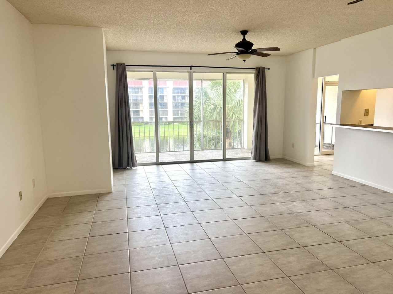 108 Half Moon Cir #B3 - Photo 5 of 25