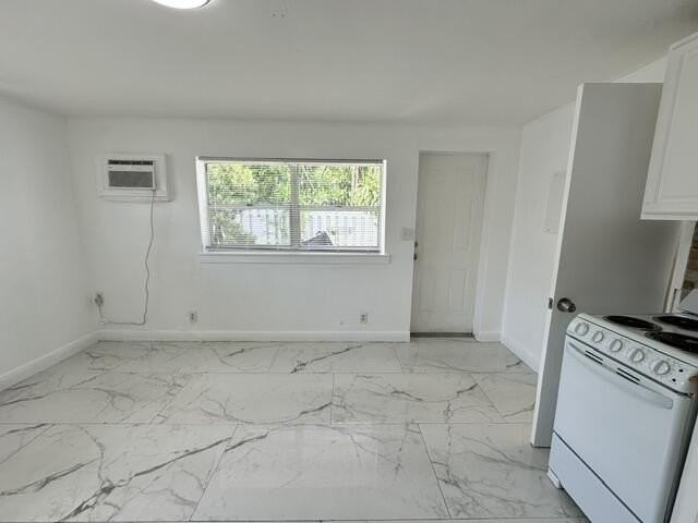 844 Ne 17th Way #2 - Photo 5 of 14