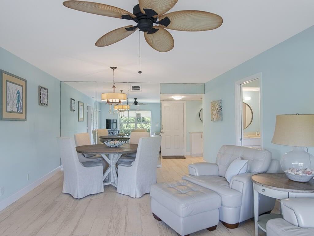 5560 Tamberlane Cir #324