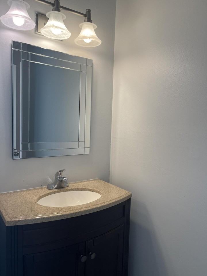 796 Hill Dr #A - Photo 5 of 19