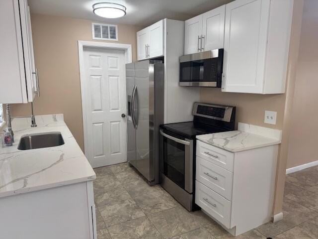 1423 7th St - Photo 2 of 8