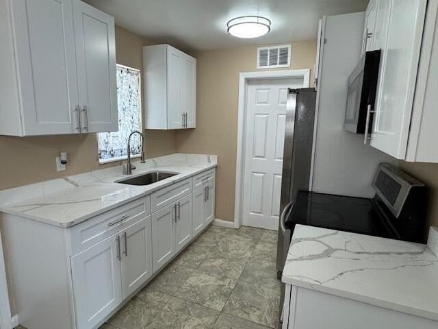 1423 7th St - Photo 3 of 8