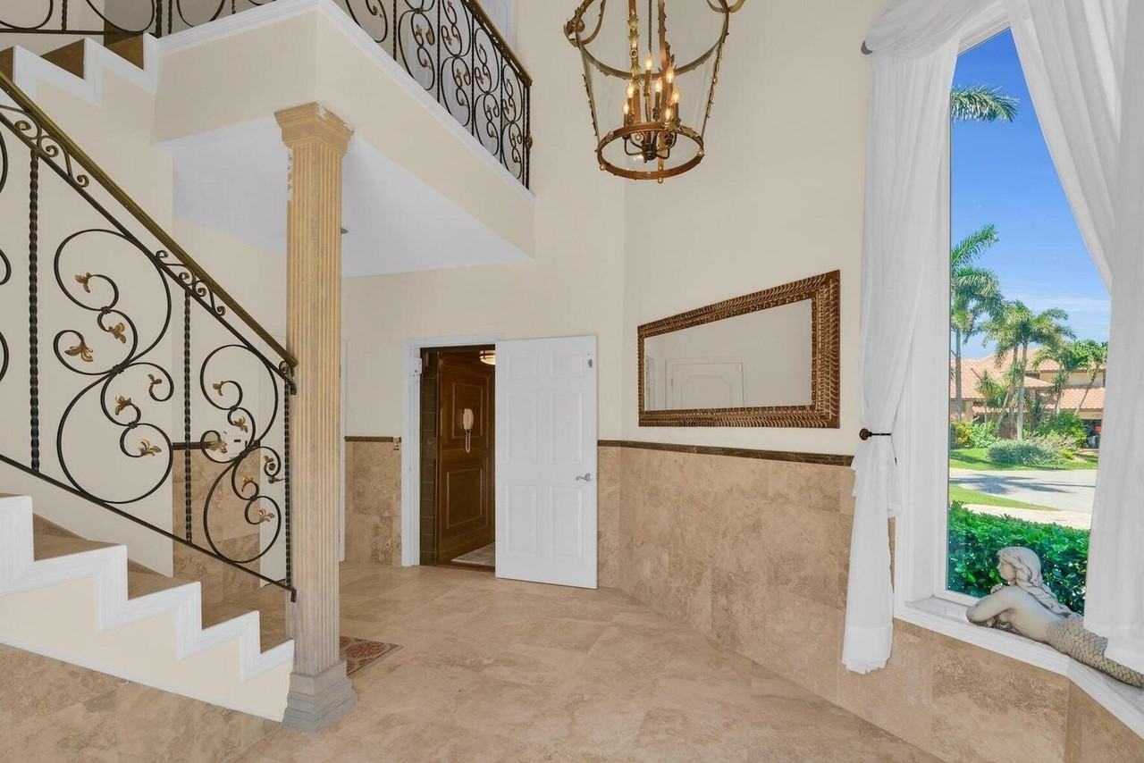1704 Del Haven Dr #38B - Photo 5 of 39
