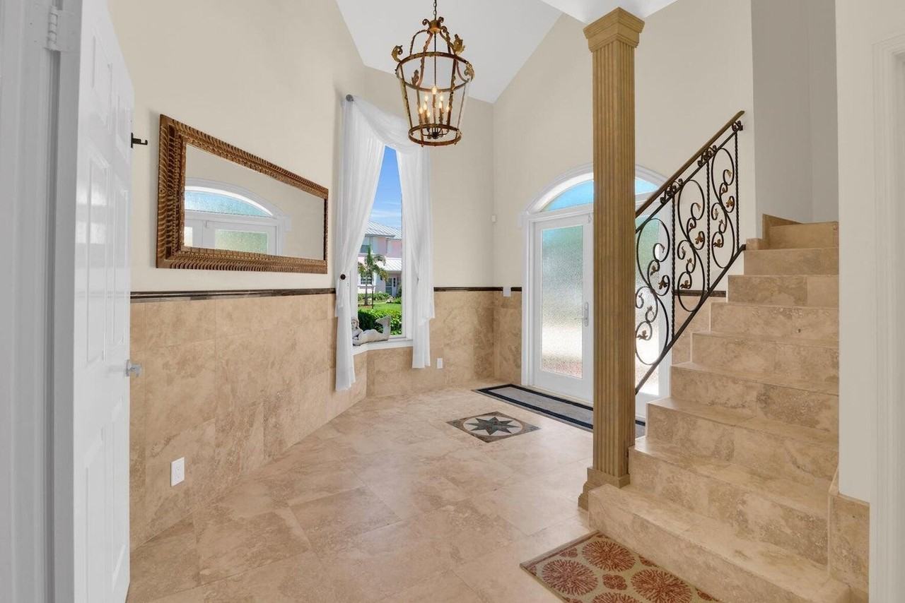 1704 Del Haven Dr #38B - Photo 7 of 39