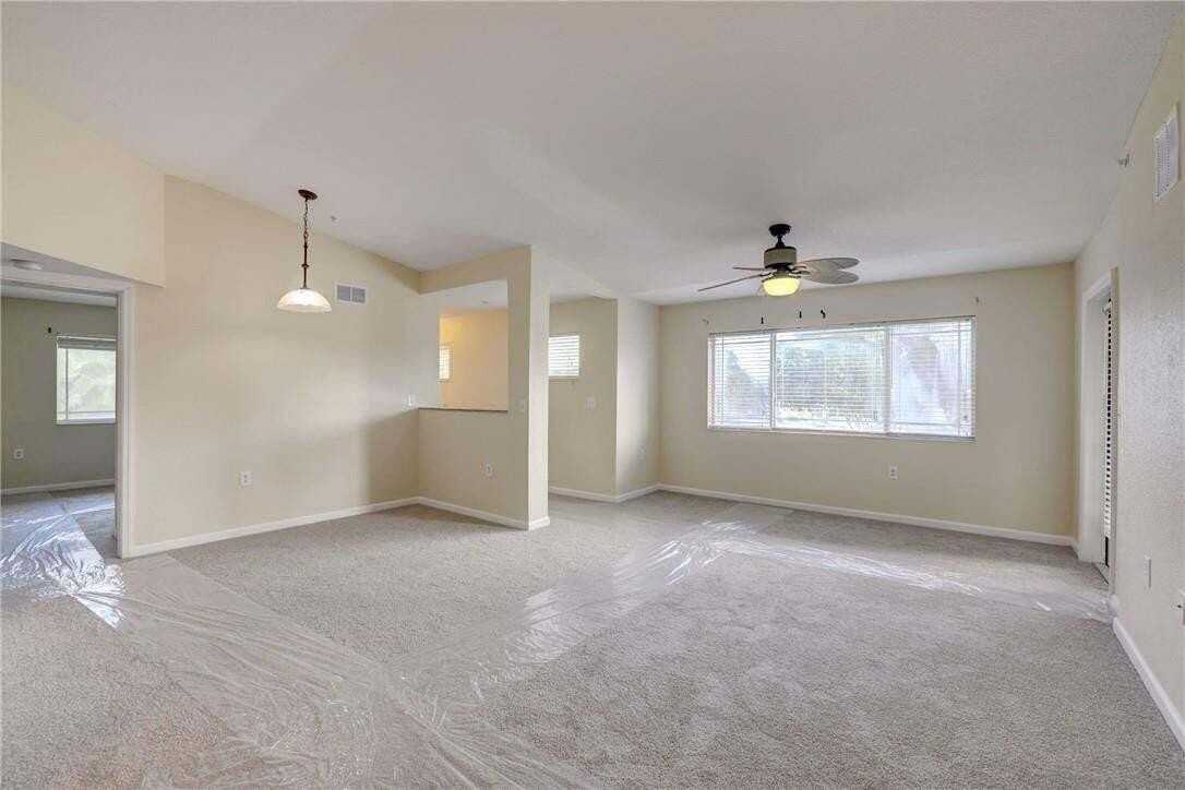 231 Sw Palm Dr #207 - Photo 6 of 23