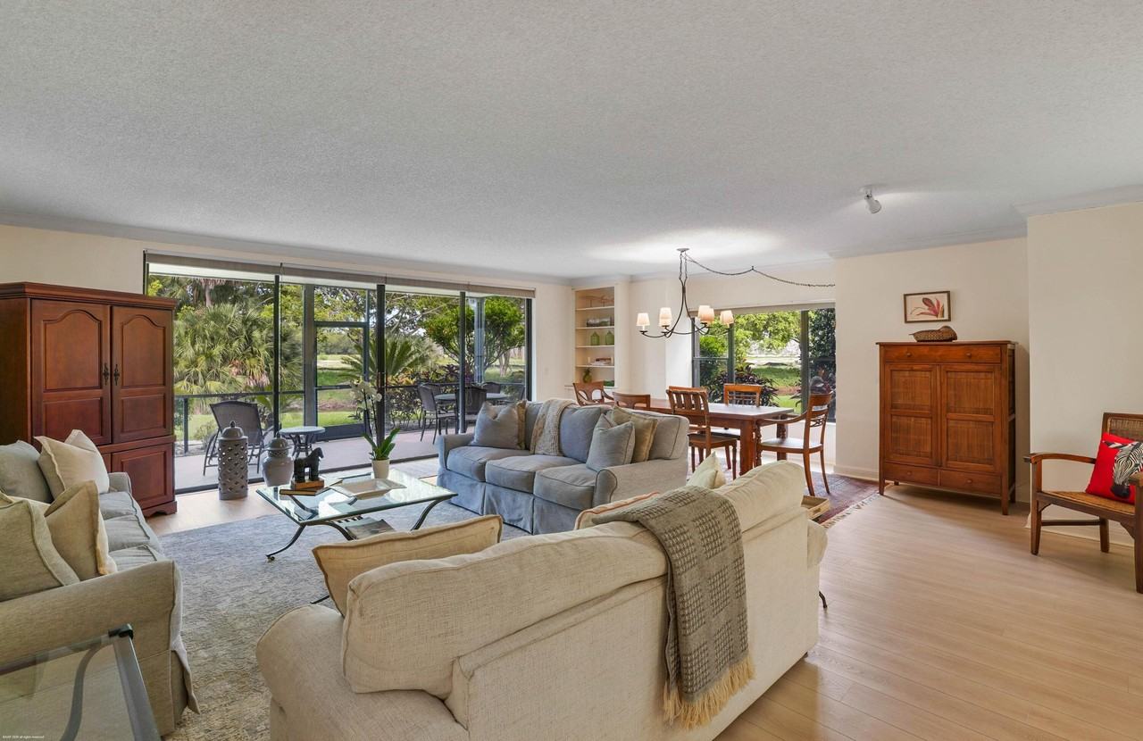 2810 Polo Island Dr #C103 - Photo 5 of 18