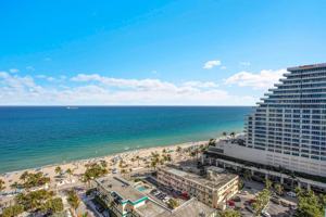 featured image of 153 N Seabreeze Blvd #1601