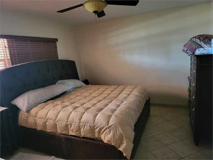 4891 Nw 7th Dr - Photo 5 of 7