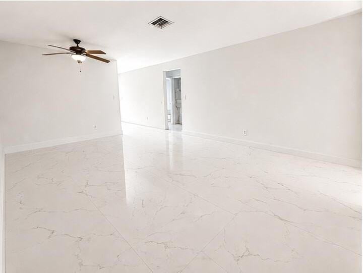 4341 Riverside Dr #C - Photo 3 of 4