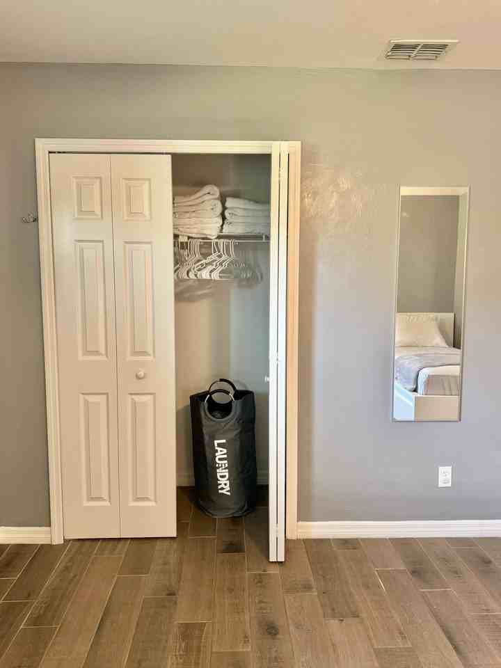 17370 W Carnegie Cir #2 - Photo 7 of 16